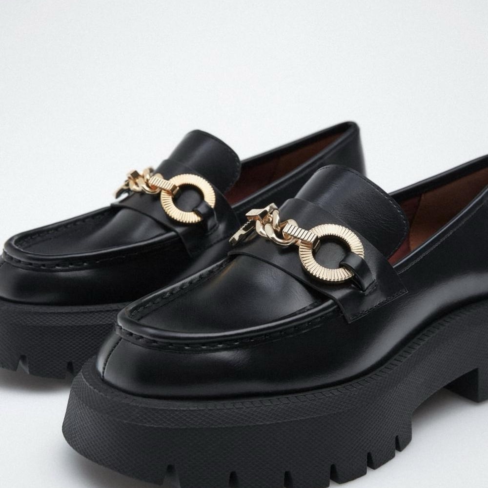 Zara Women’s US size 10, Chain Trim Lug Loafers, Chunky Black Platform Loafers